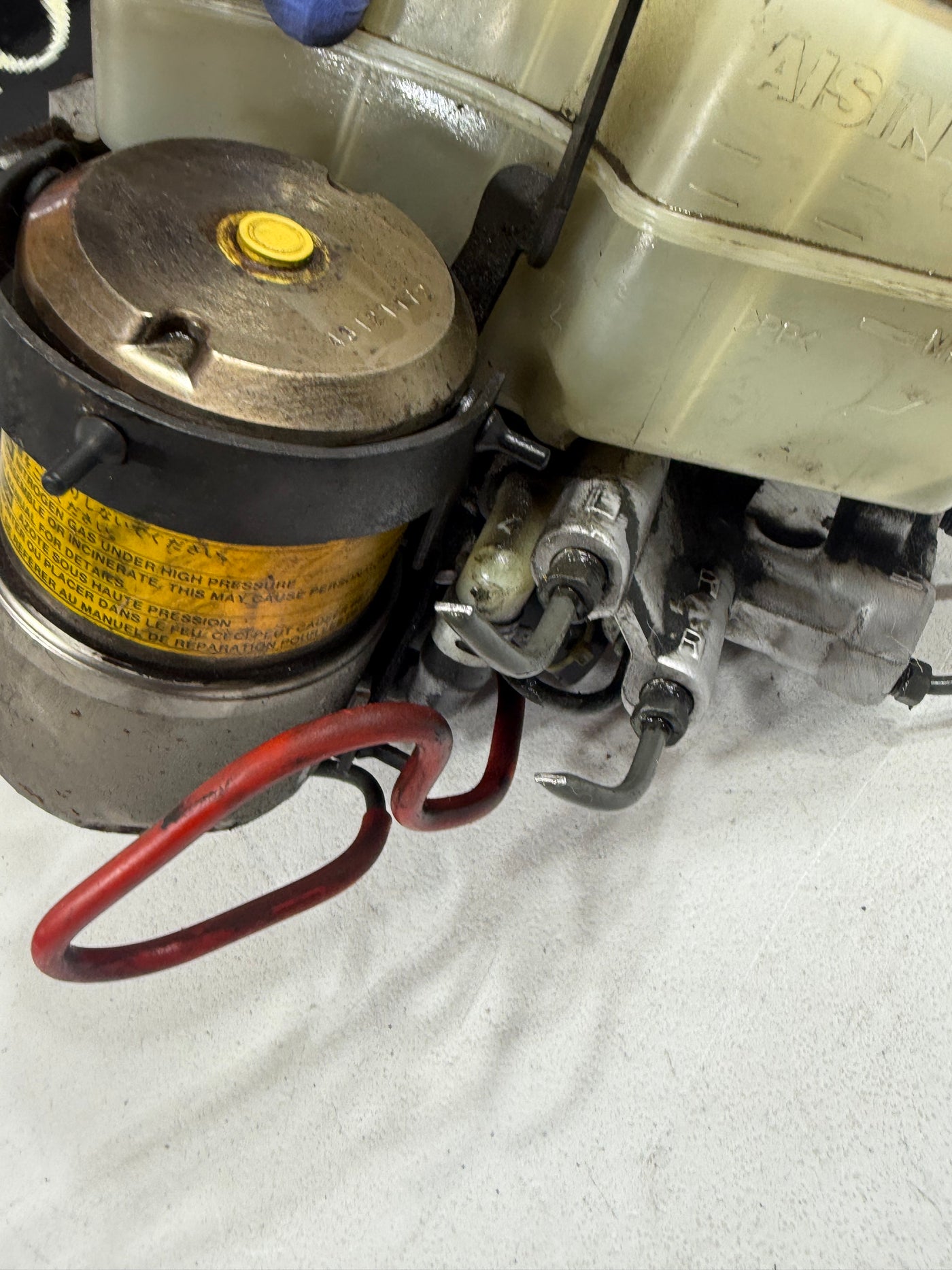 2003-2005 TOYOTA 4RUNNER LEXUS GX470 ABS BRAKE PUMP MASTER CYLINDER ASSEMBLY OEM
