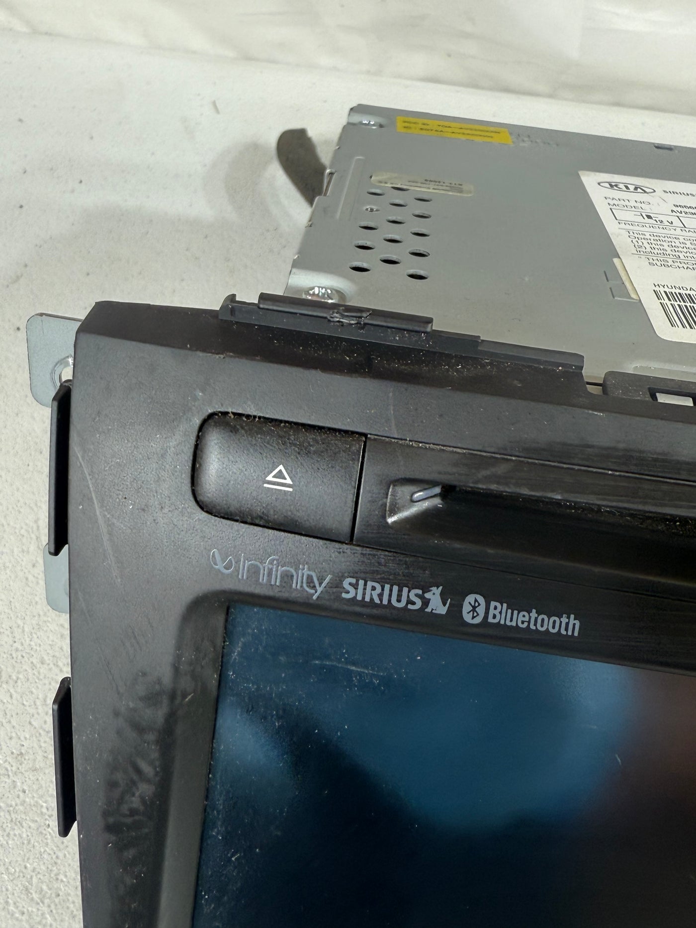 2014-2015 Kia Sorento Radio Receiver Display Screen Navigation 965601UAA0VA OEM