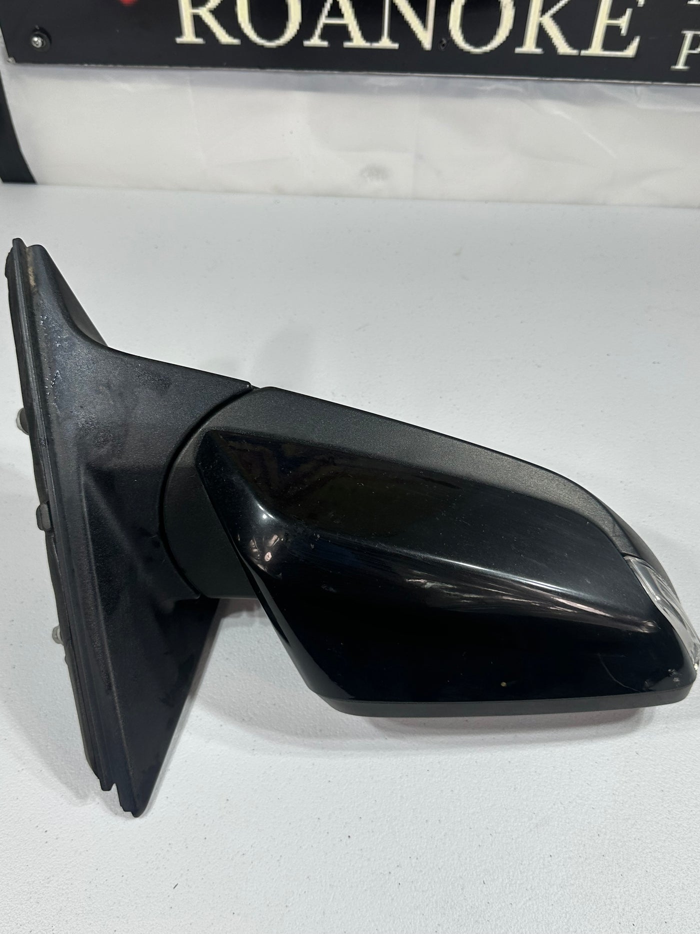 Fits 16 17 18 CHEVY MALIBU RH Passenger Power Door Mirror w Blind Spot Black OEM