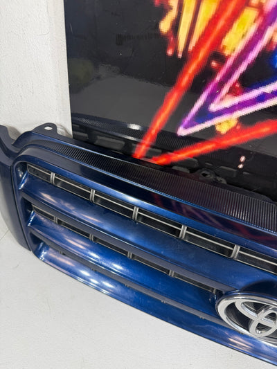 2001 2002 2003 Toyota Highlander Front Upper Grille Grill With Emblem OEM BLUE