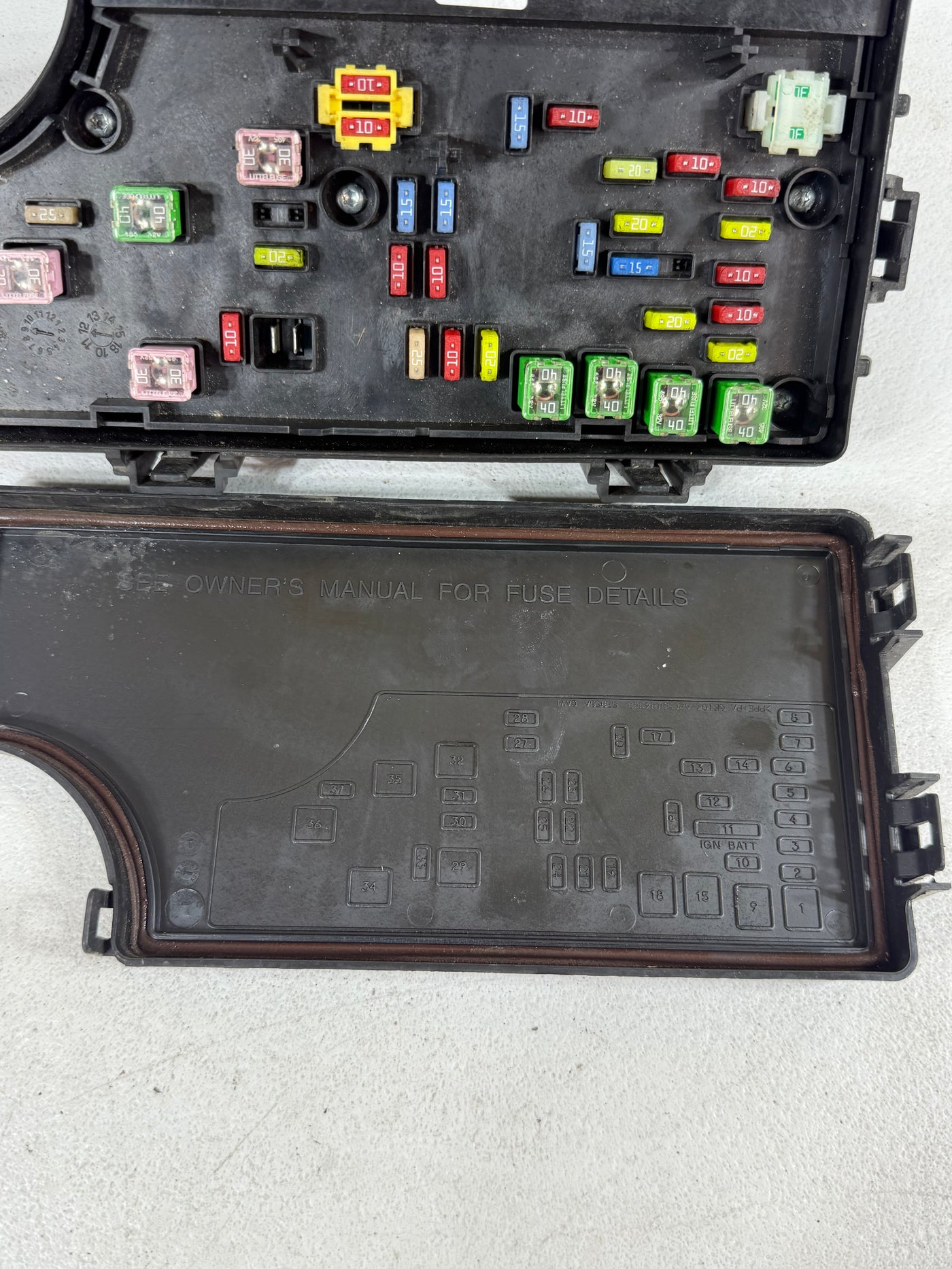 2011-2014 Chrysler 200 Dodge Avenger TIPM Fuse Relay Box P04692346AE OEM