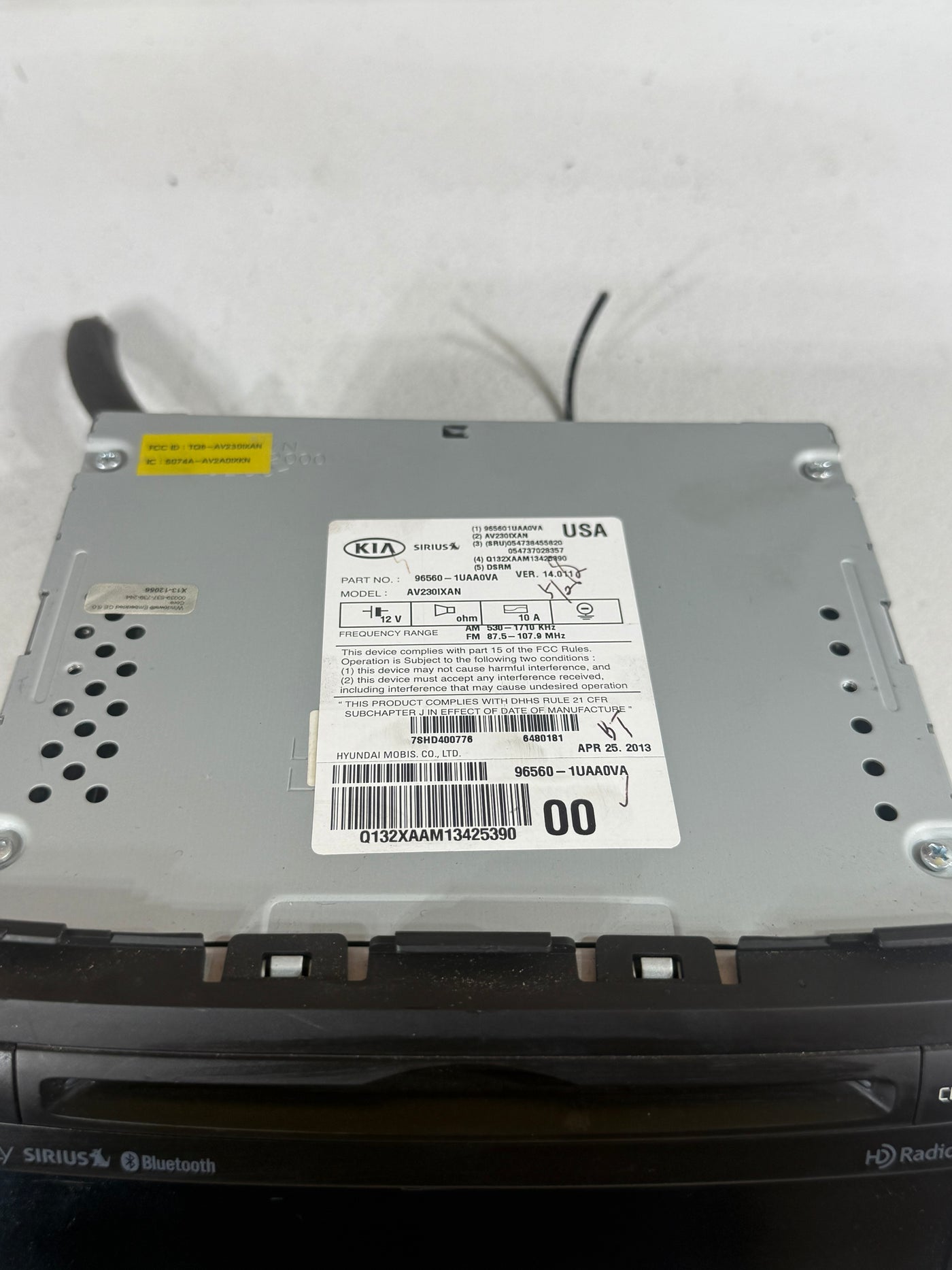 2014-2015 Kia Sorento Radio Receiver Display Screen Navigation 965601UAA0VA OEM