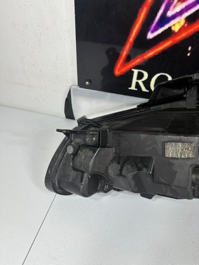 2015 2016 2017 Hyundai Sonata RH Passenger Right RH Side Halogen Headlight OEM