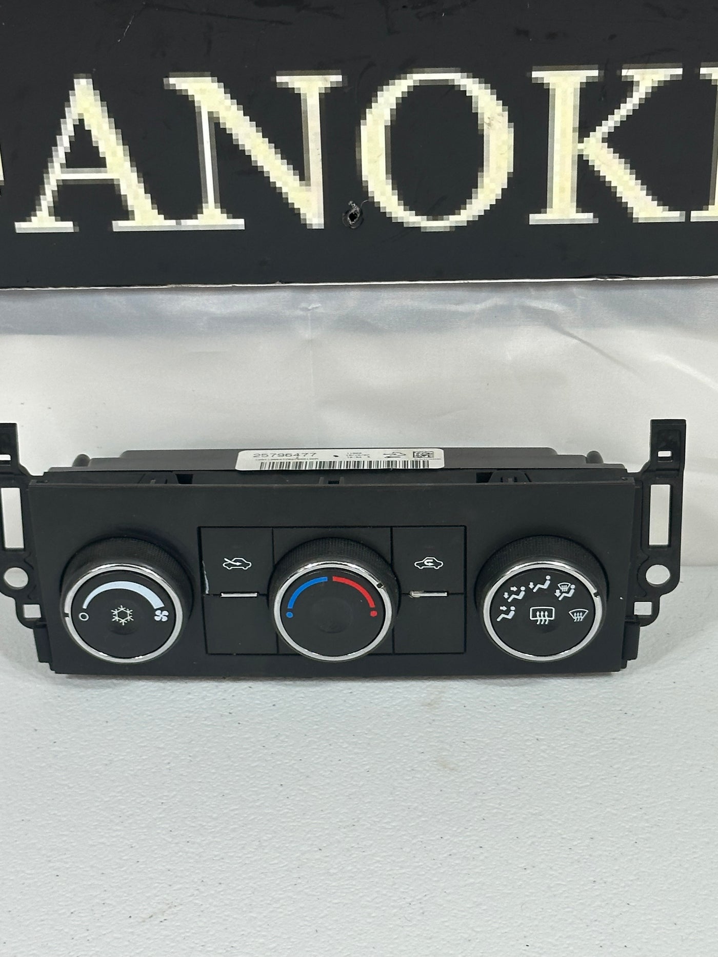 Temperature Climate Control With AC Fits 07-09 GMC SIERRA PICKUP TRUCK PC33