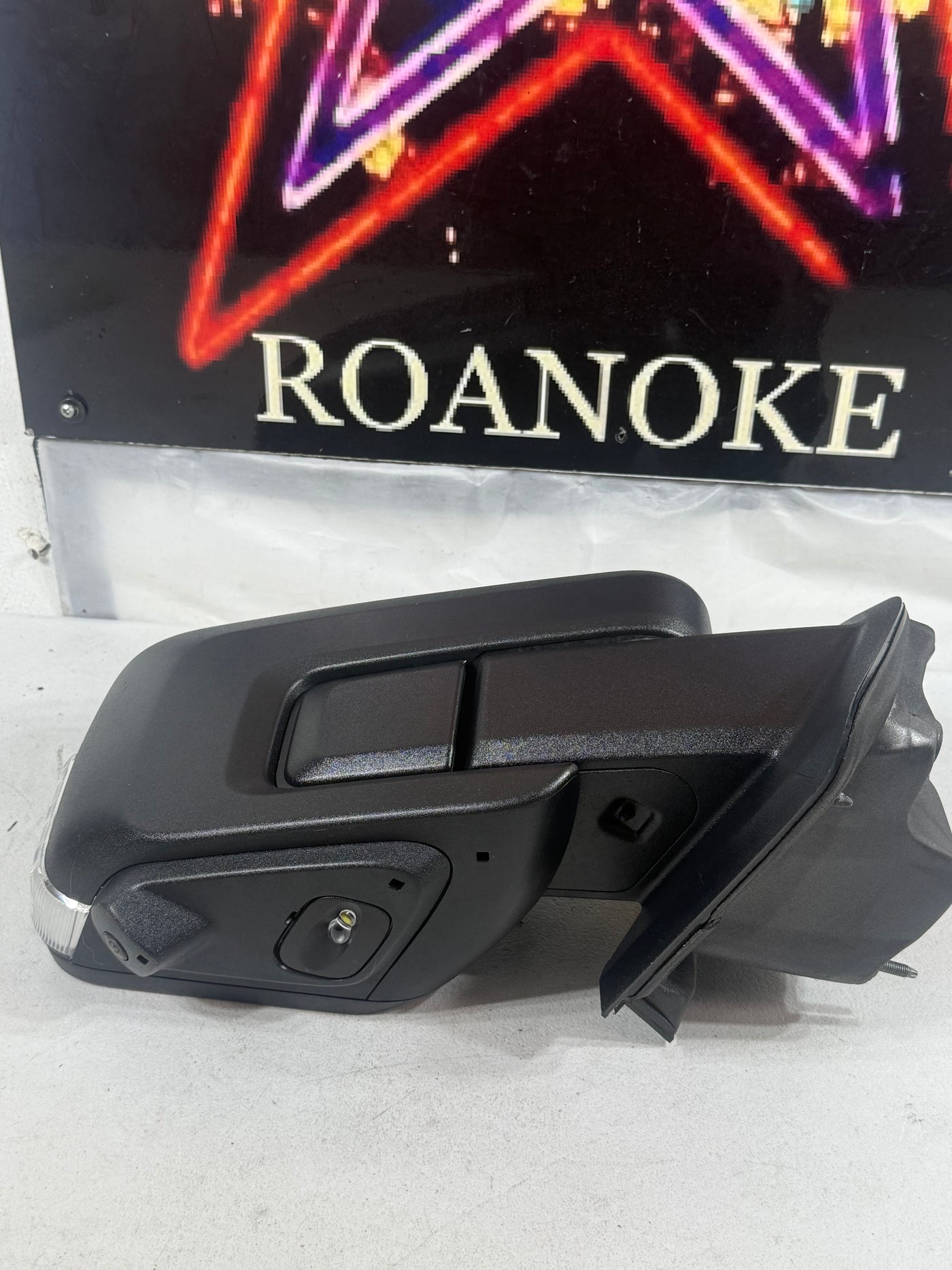 2021-2024 FORD F-150 SIDE MIRROR OEM RIGHT PASSENGER SIDE WITH BLIND SPOT & CAMERA OEM MINT CONDITION