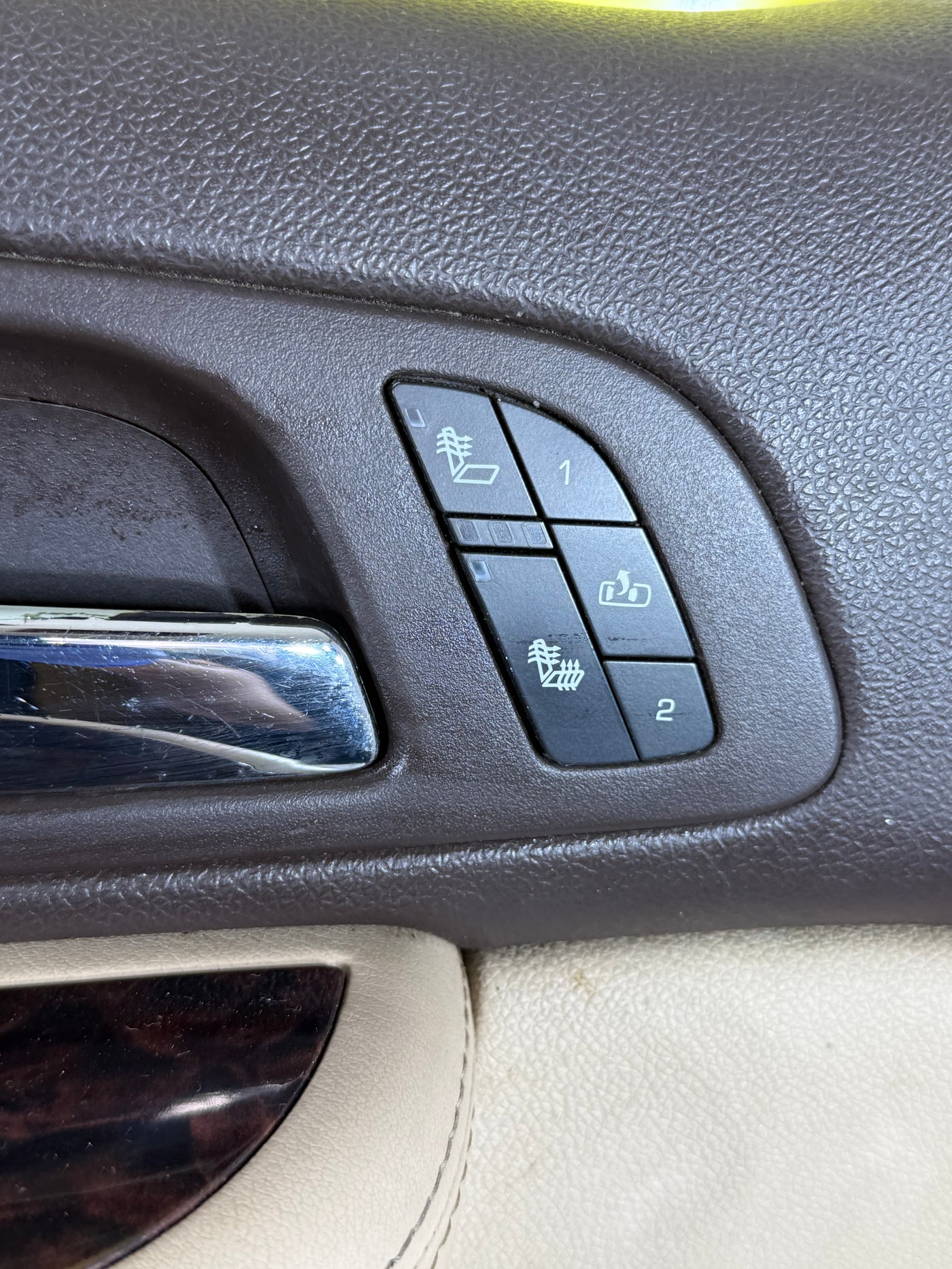 07-09 Chevy Silverado GMC SIERRA Right Passenger Front Door Trim Panel OEM