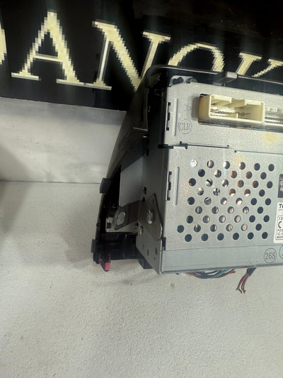 04 - 05 TOYOTA PRIUS NAVIGATION GPS RADIO DISPLAY SCREEN MFD 86110-47071 OEM