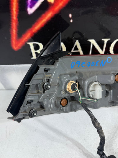 2011 2012 2013 Infiniti M37 M37X M56 M56X Left Driver  Side Used Tail Light OEM