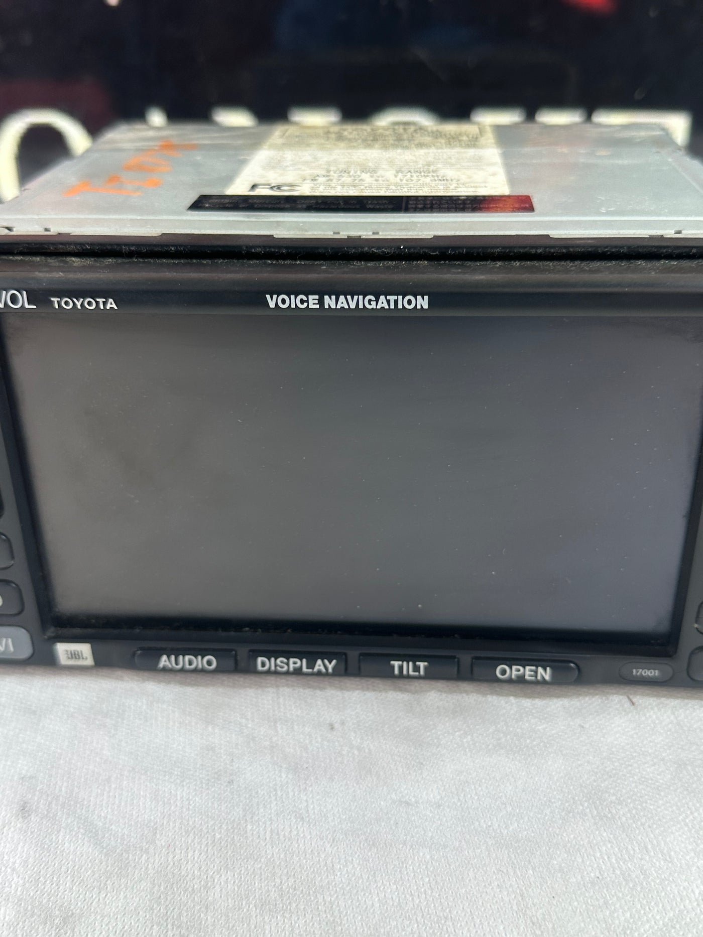 2002-2004 Toyota Camry GPS Navigation Display Screen 17001 OEM