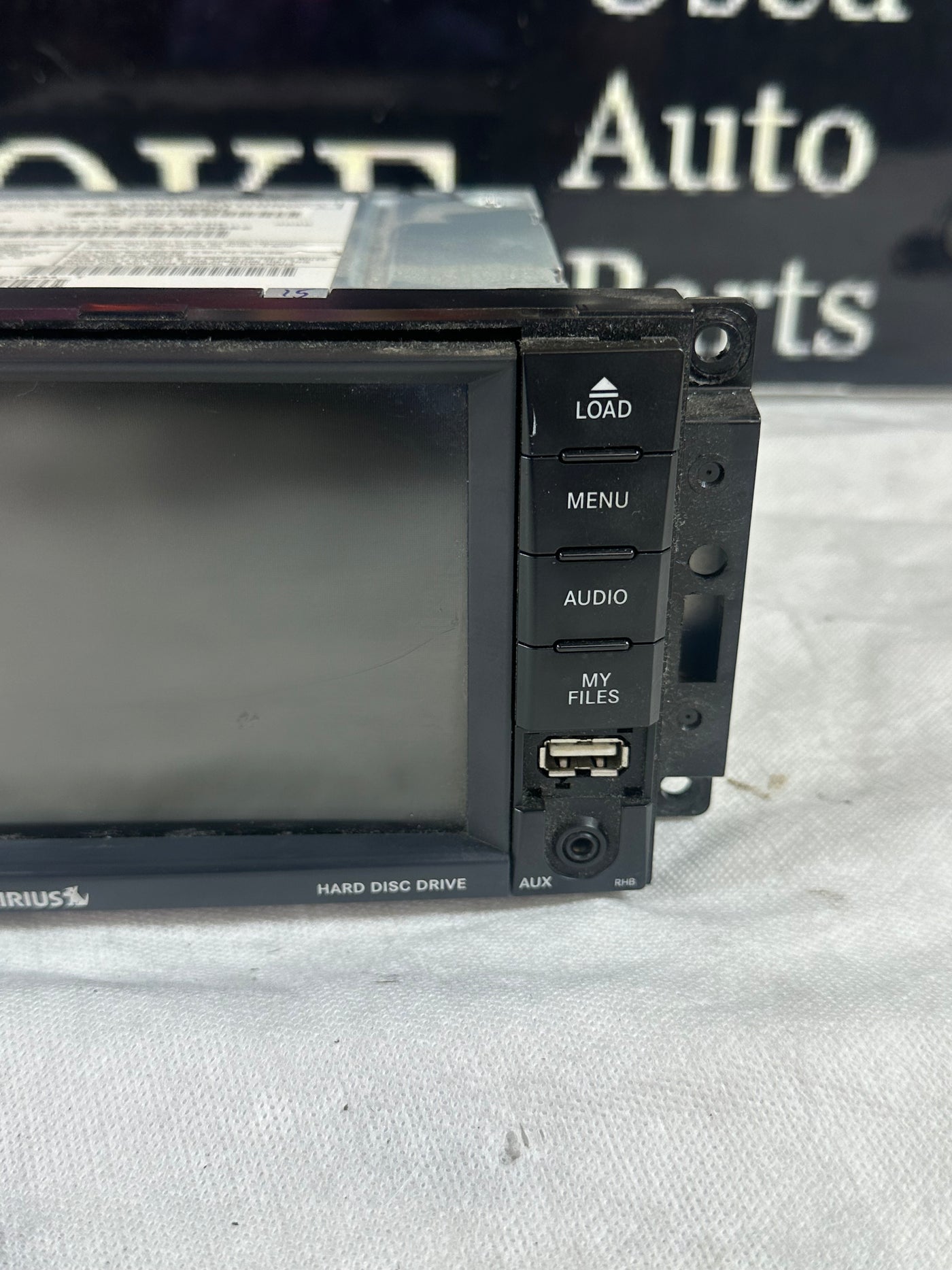 2011 Dodge Ram 1500 2500 Radio AM FM CD DVD Player Receiver W/ Navigation ID RHB