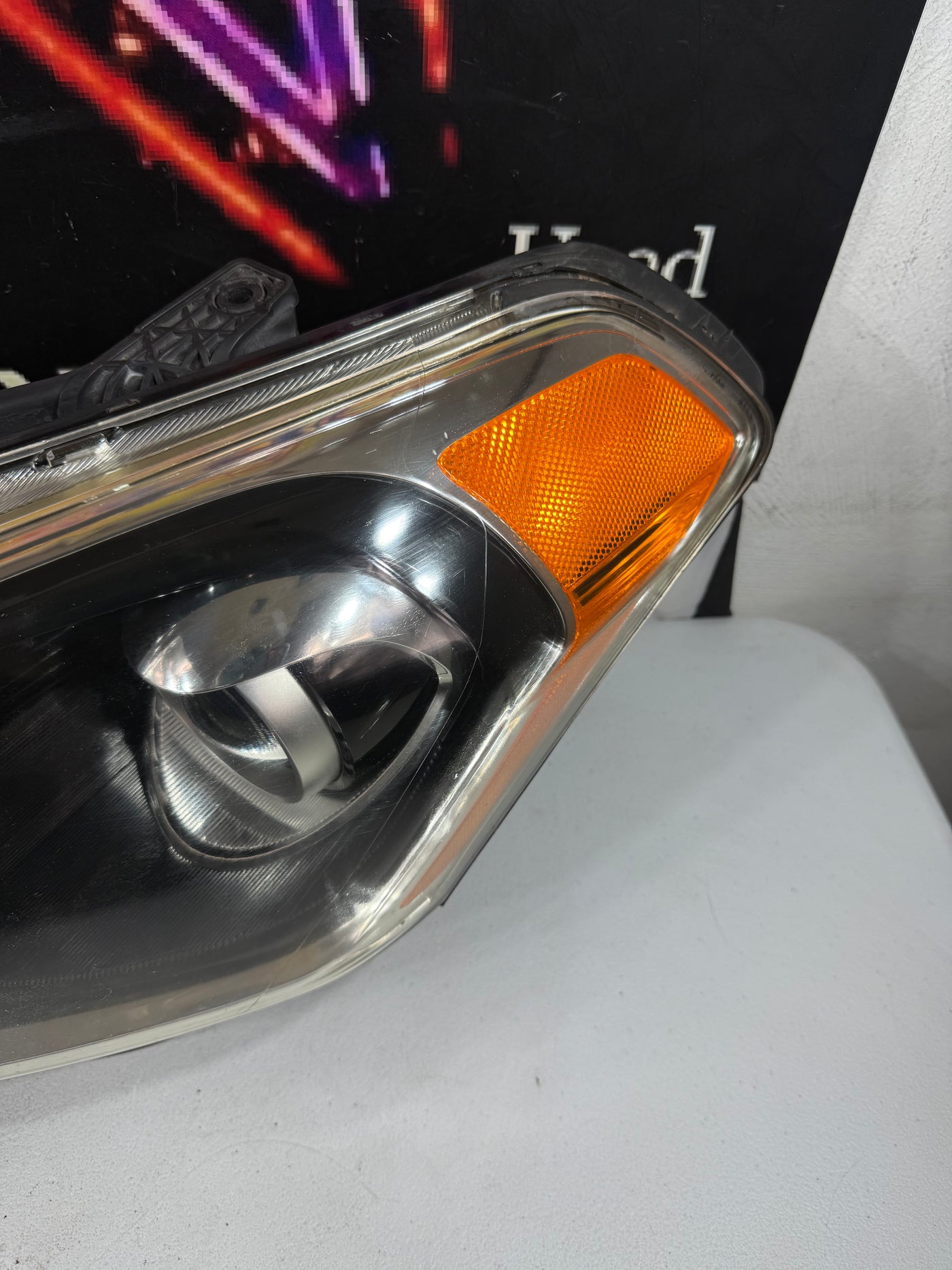 2012-2013 Kia Soul Left Driver Side Headlight Halogen W/LED OEM