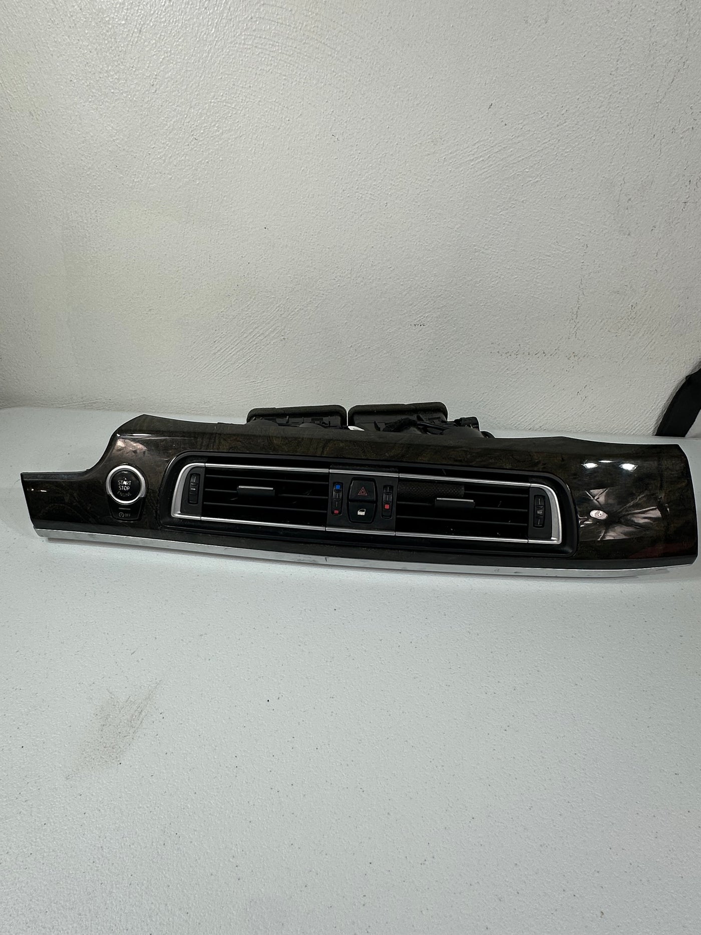 09-15 BMW 750I 740I F01 F02 Center Dash Trim W/ Air Vents OEM Woodgrain OEM