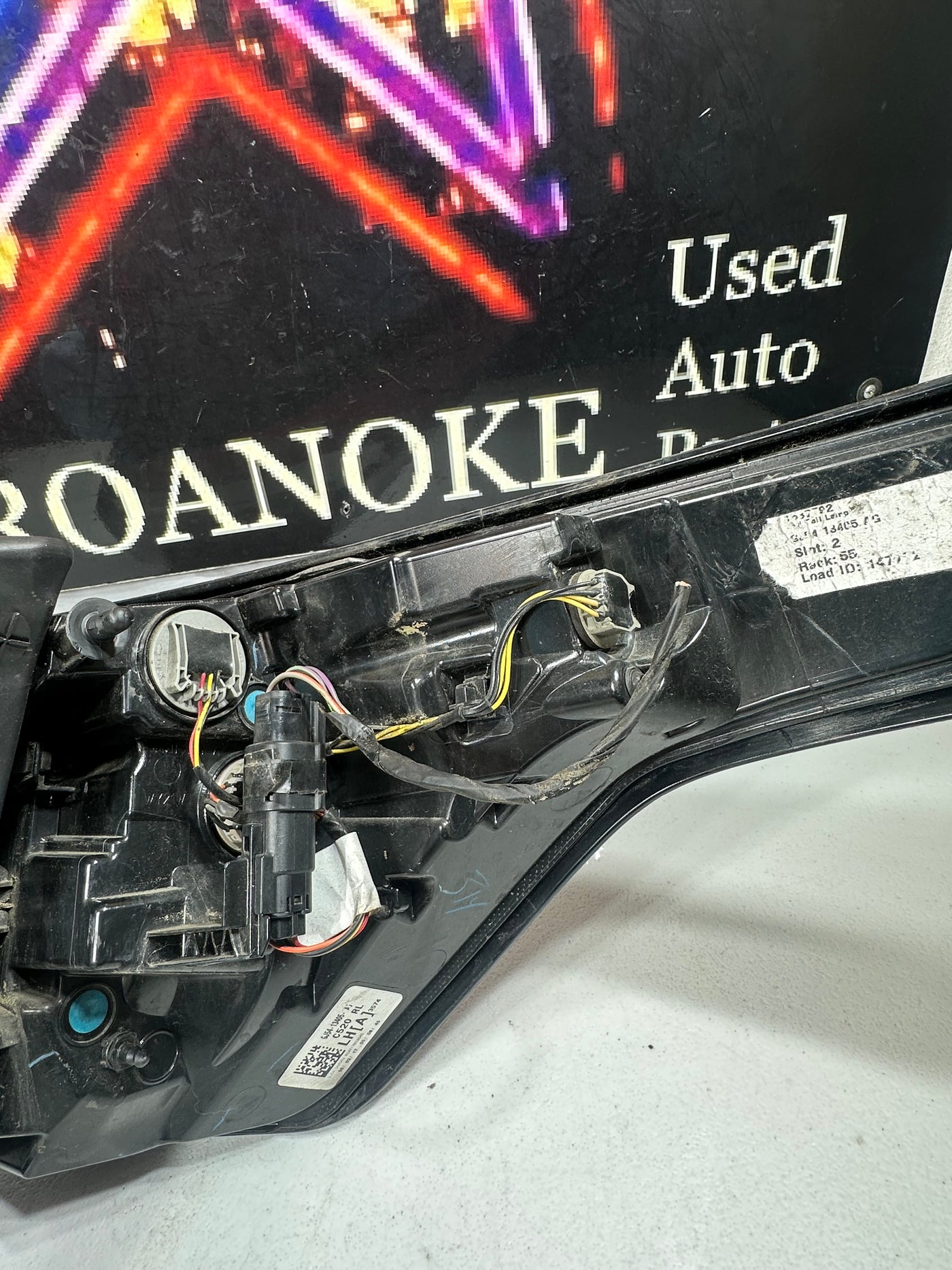 17 18 FORD ESCAPE Tail Light Assembly Left Driver Side OEM E1425