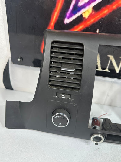 2007 - 2013 Chevrolet Chevy Silverado GMC Sierra Dash Radio 12V Vent Bezel