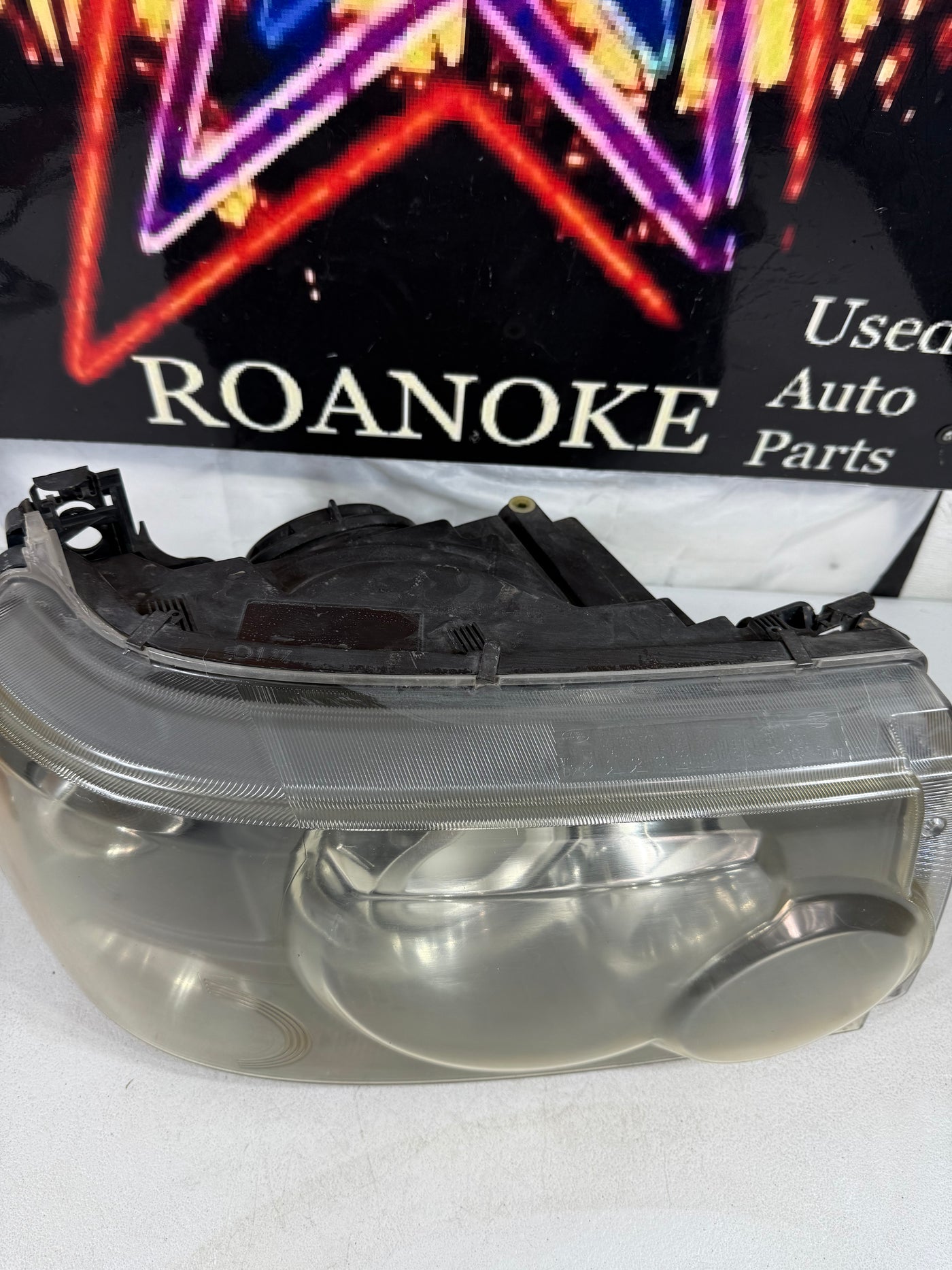 2006-2009 Land Range Rover HSE Xenon HID Headlight Right Passengers Side OEM