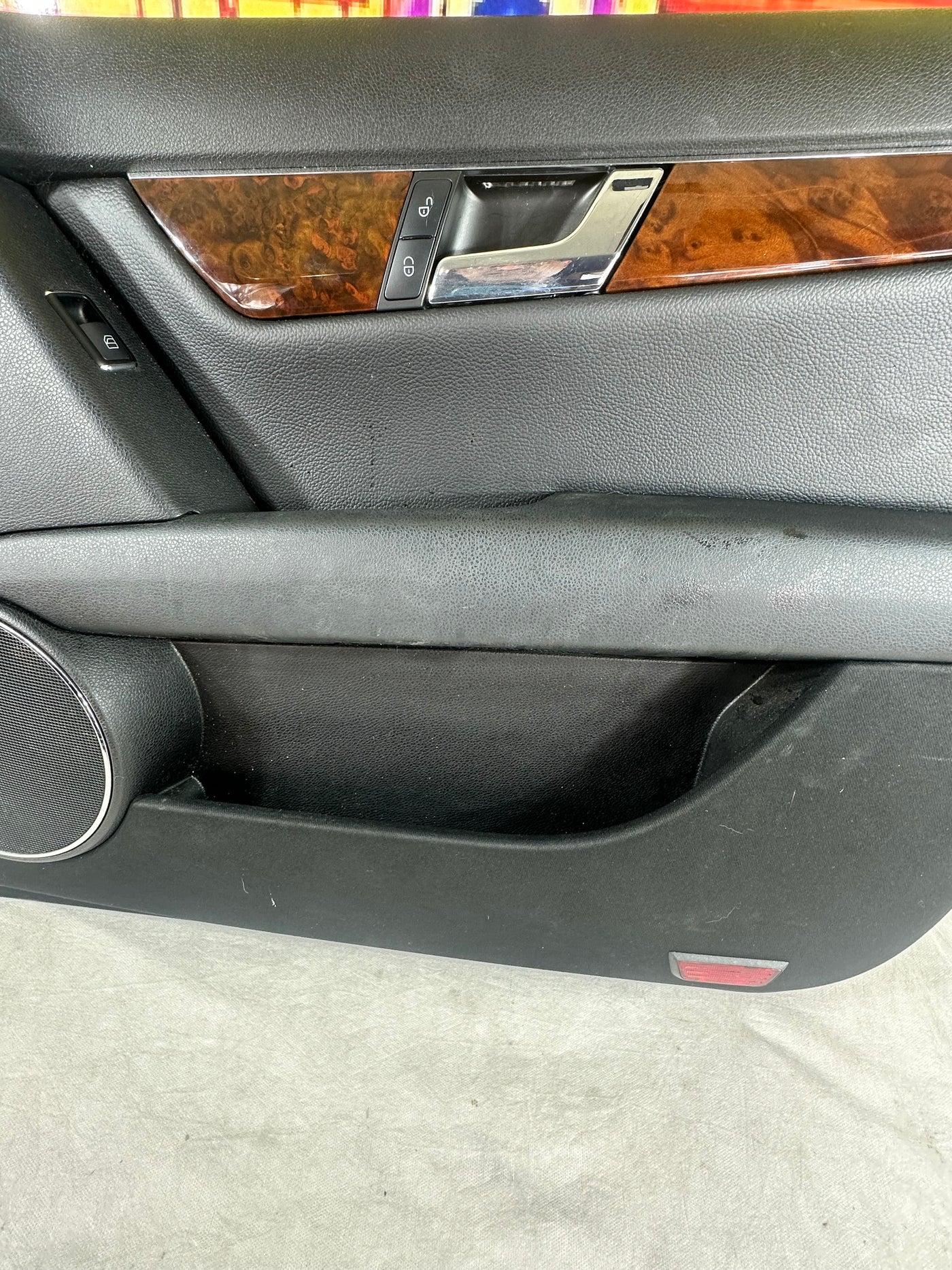 2010 2011 MERCEDES BENZ C-CLASS C300 Front Door Interior Panel Passenger front right side