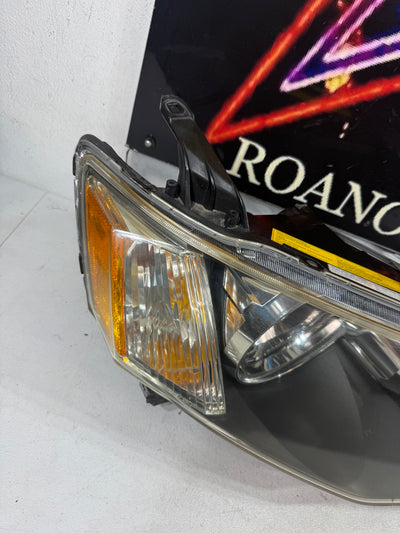 Xenon HID 2007-2009 Mitsubishi Outlander Right Passenger Headlight OEM