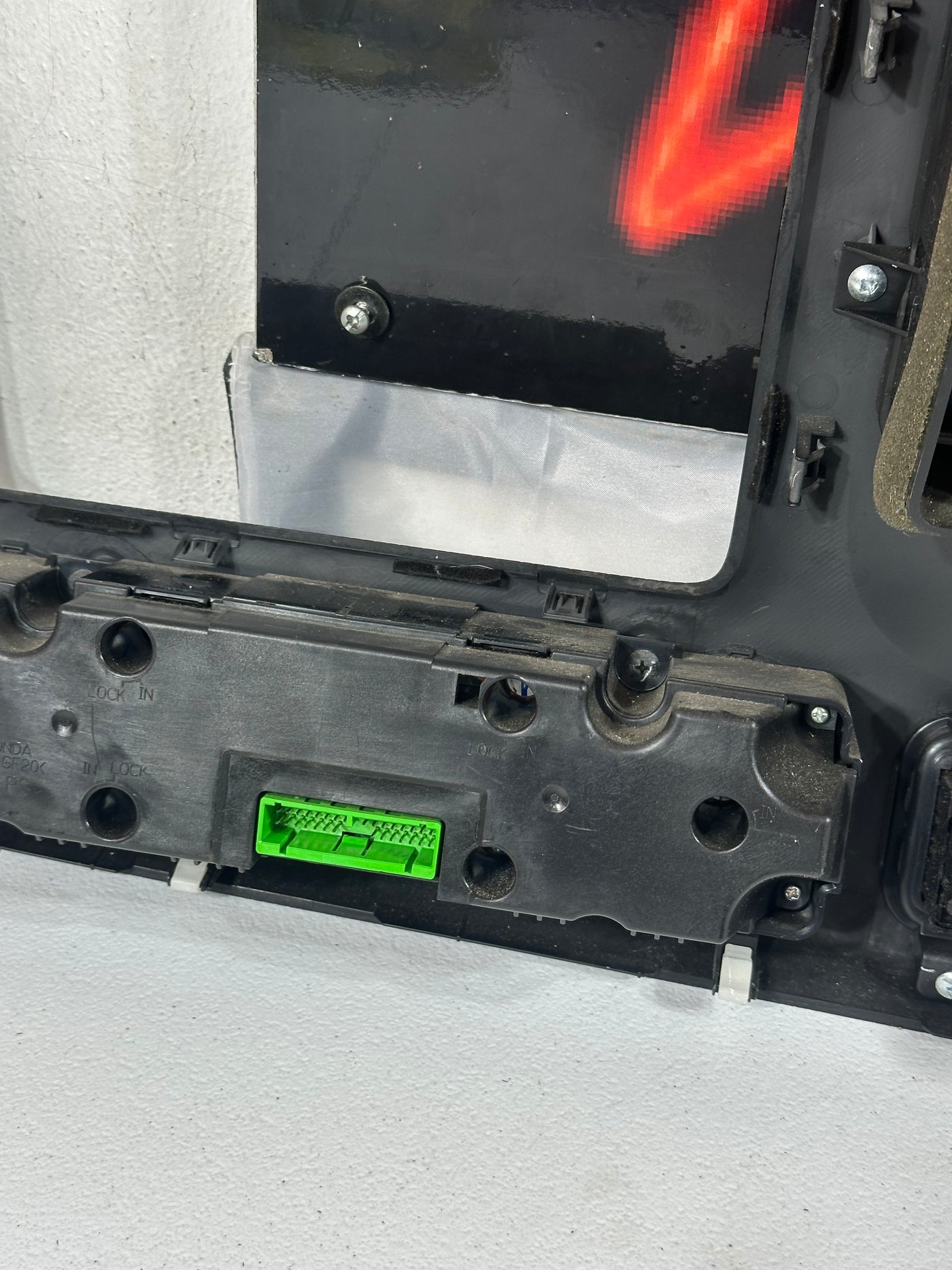 2007 Honda Ridgeline Speedometer/RadioAC Dash Surround Bezel FULLY LOADED OEM