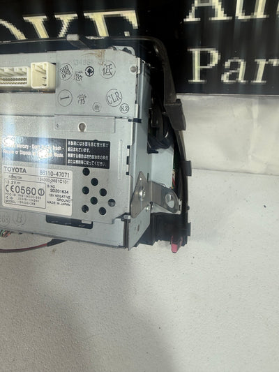 04 - 05 TOYOTA PRIUS NAVIGATION GPS RADIO DISPLAY SCREEN MFD 86110-47071 OEM