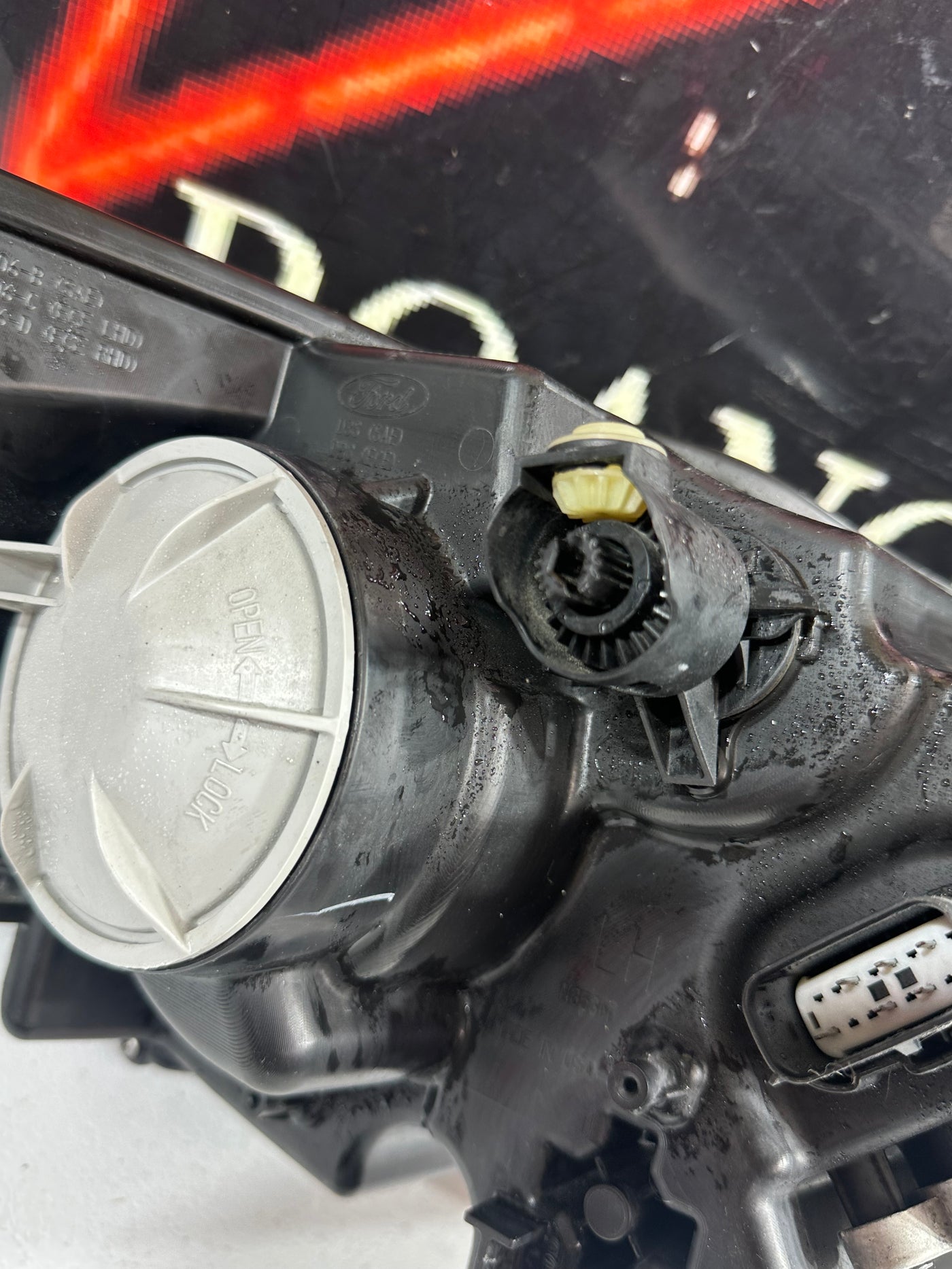 OEM 2015 2016 2017 FORD MUSTANG XENON HEADLIGHT COMPLETE RIGHT RH