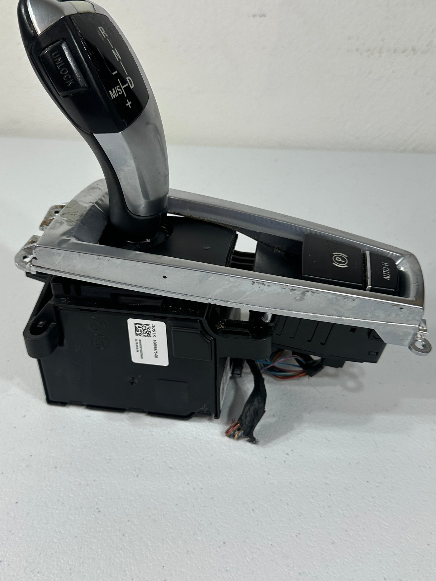 2009-2016 BMW 528i 740i F07 F10 F01 F02 AUTO TRANSMISSION GEAR SELECTOR SHIFTER