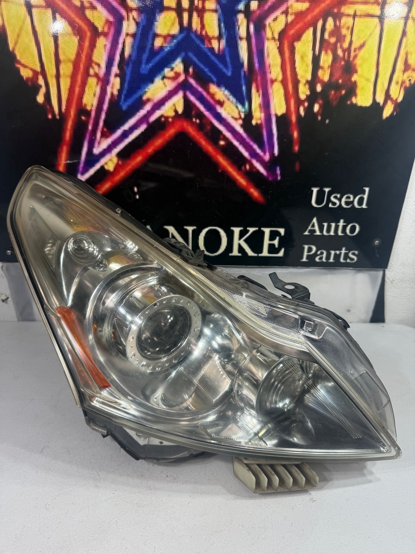 2010-2013 Infiniti G25 G37 Sedan Front Right Side Xenon HID Headlight OEM