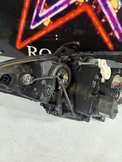 2002 - 2004 Lexus Es330 Es300 Right Passenger Side Headlight HID Xenon OEM