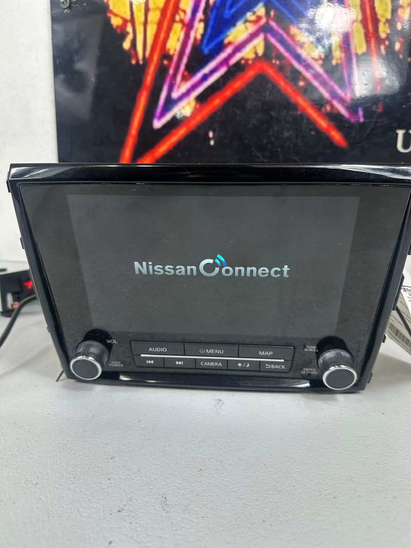 2020- 2022 Nissan Titan XD OEM Navigation AM FM Radio Stereo Receiver