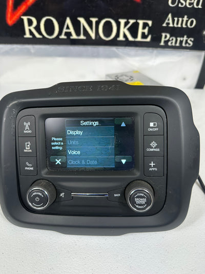 2015-2017 Jeep Renegade Radio Receiver 5" Display Screen With Satellite OEM