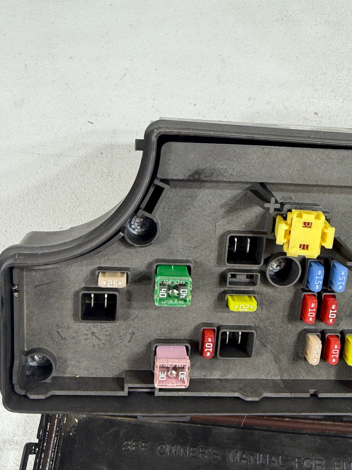2008 2009 Dodge Avenger Chrysler Sebring TIPM Power Module Fuse Box P68048352AA