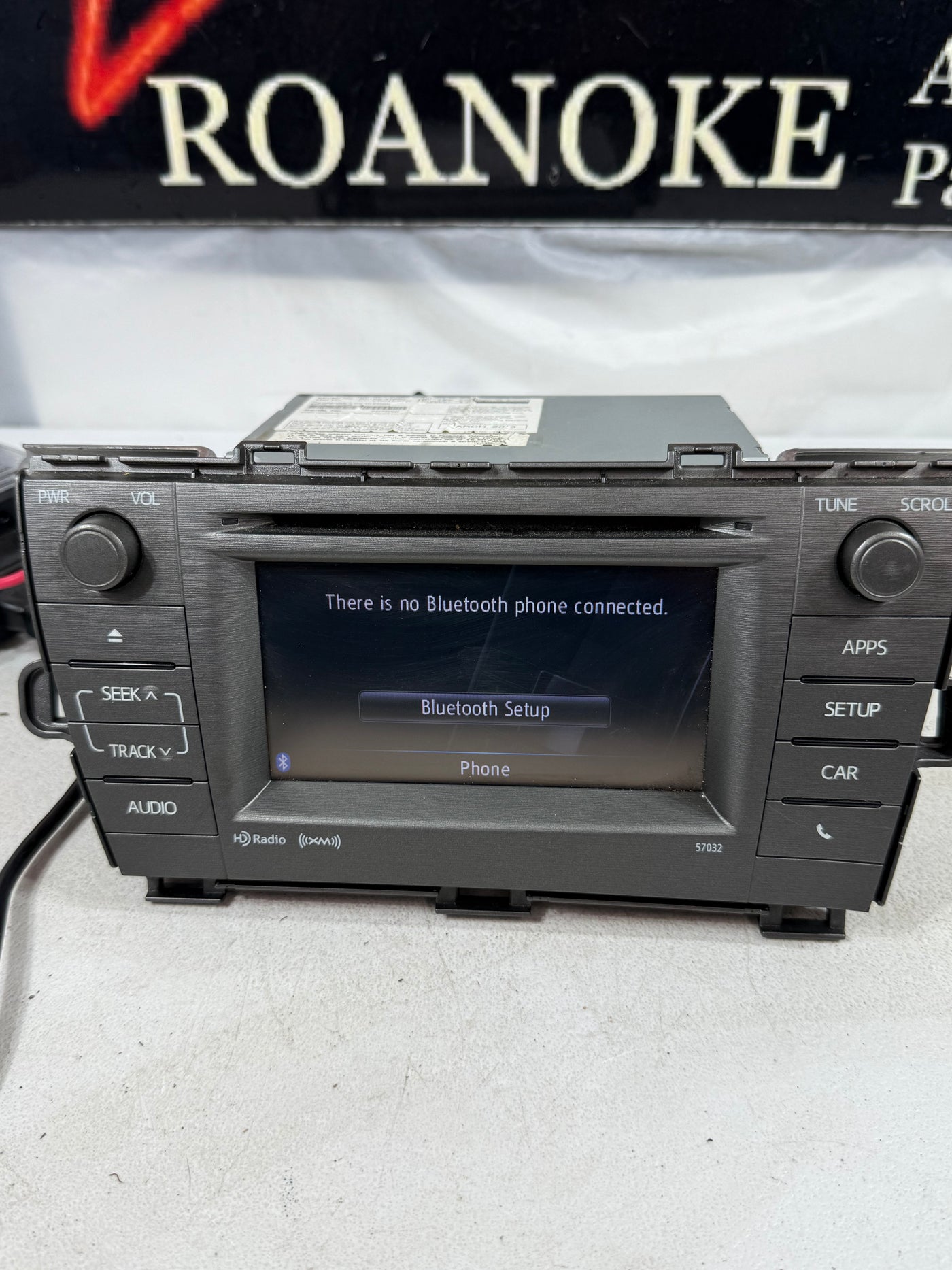 2012-2015 Toyota Prius AMFM Navigation Radio Receiver Display Screen 86140-47060