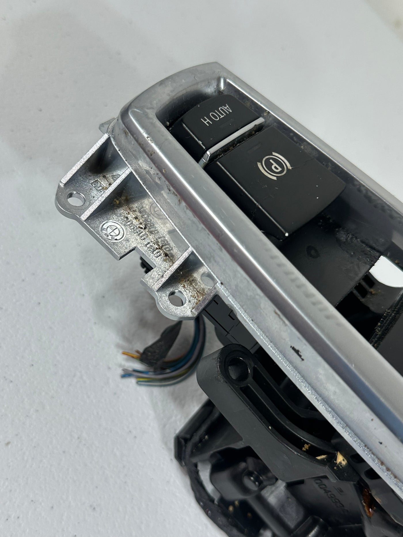2009-2016 BMW 528i 740i F07 F10 F01 F02 AUTO TRANSMISSION GEAR SELECTOR SHIFTER