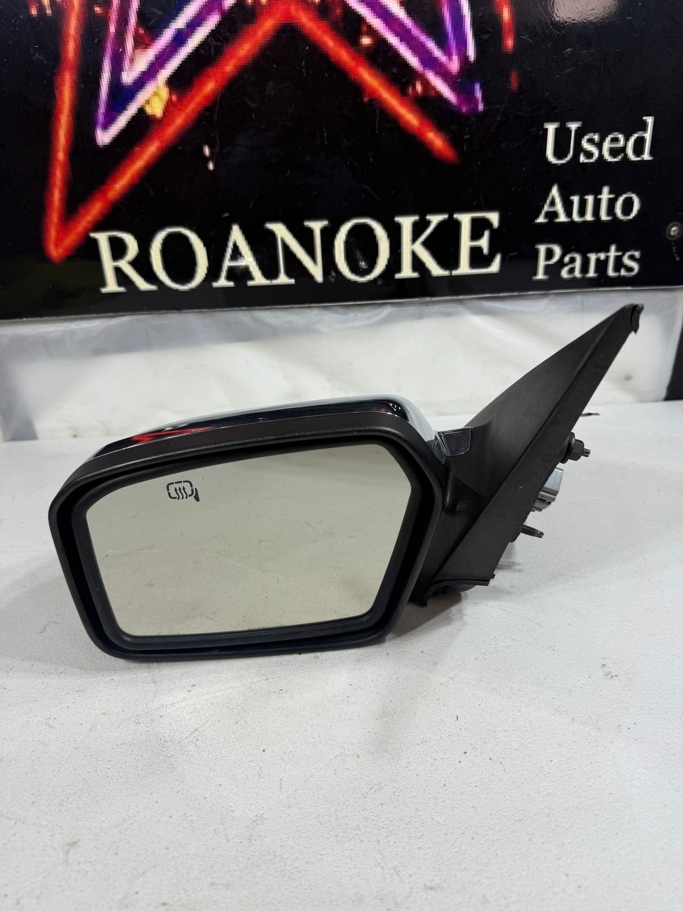 2010-2012 Lincoln MKZ Driver Left Side Heated Mirror power chrome OEM