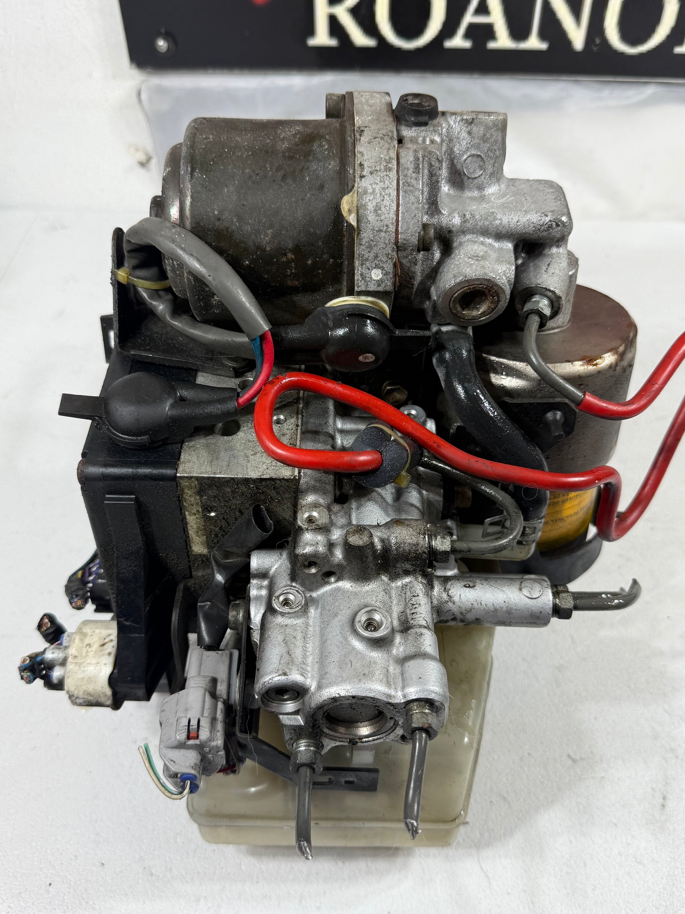 2003-2005 TOYOTA 4RUNNER LEXUS GX470 ABS BRAKE PUMP MASTER CYLINDER ASSEMBLY OEM