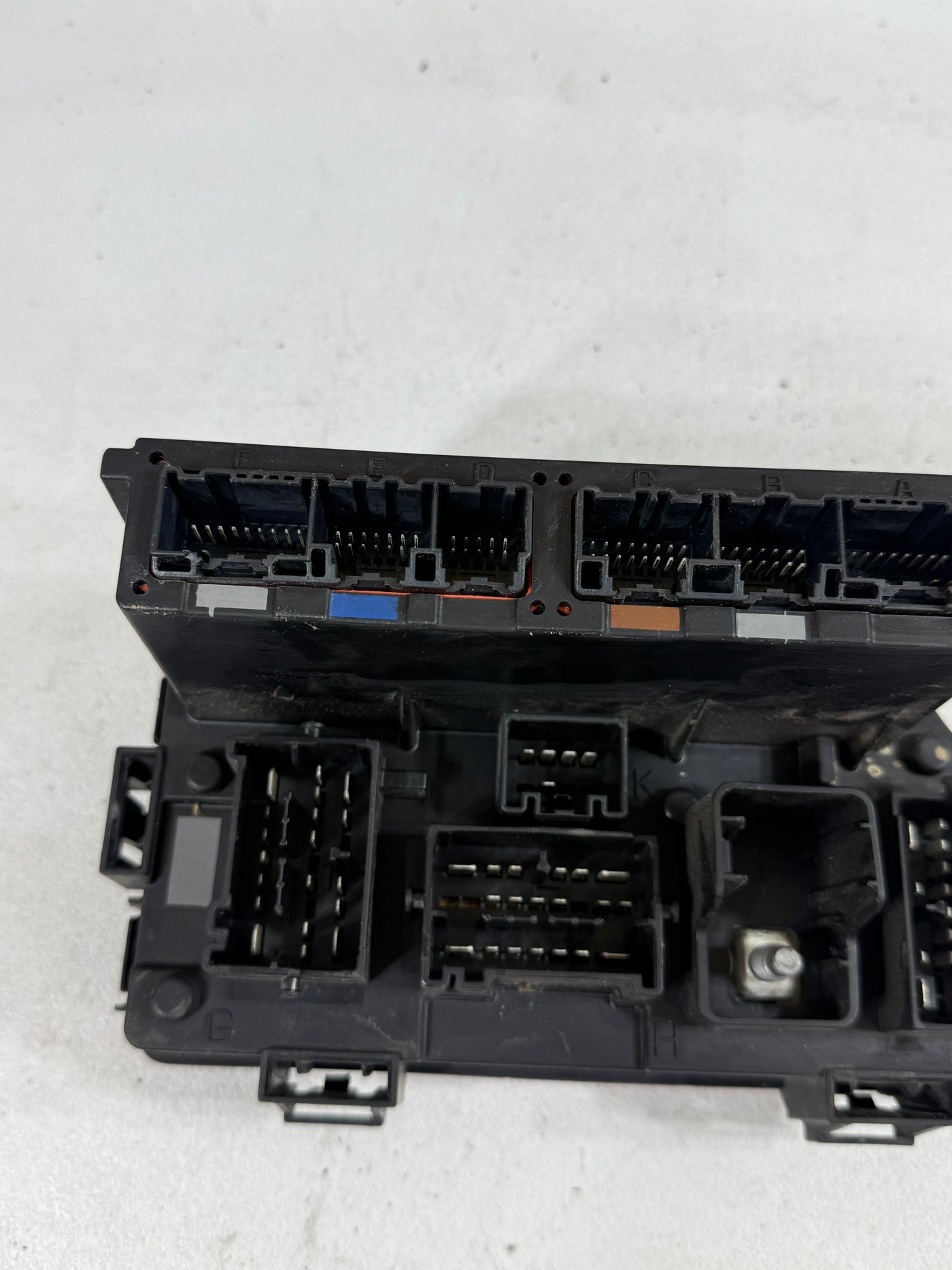 2011-2014 Chrysler 200 Dodge Avenger TIPM Fuse Relay Box P04692346AE OEM