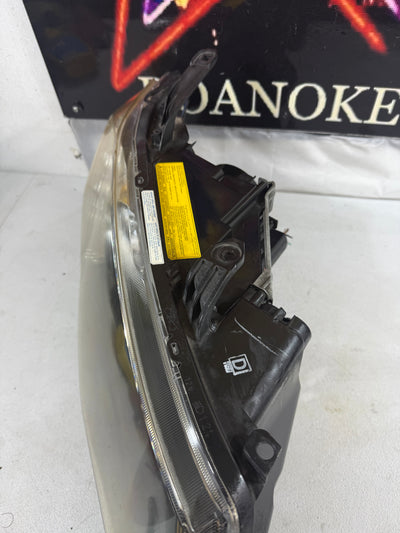 Xenon HID 2007-2009 Mitsubishi Outlander Right Passenger Headlight OEM