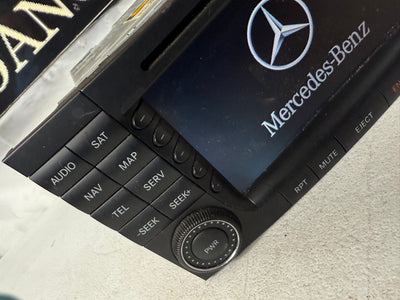 2003 - 2008 Mercedes Benz E500 Radio Navigation Head Unit  A2118204397