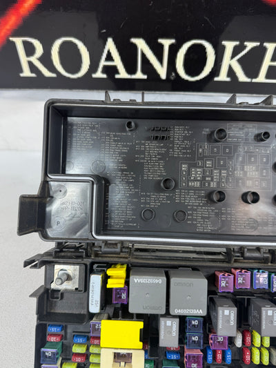DODGE GRAND CARAVAN TOWN COUNTRY VW ROUTAN FUSE BOX TIPM 2011 04692335AH