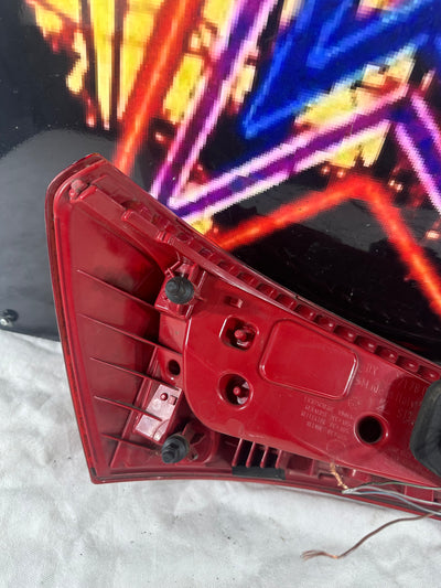 2009-2012 Audi Q5 Tail Light Red LED Lamp RH Right Passenger Side 80A945076C OEM