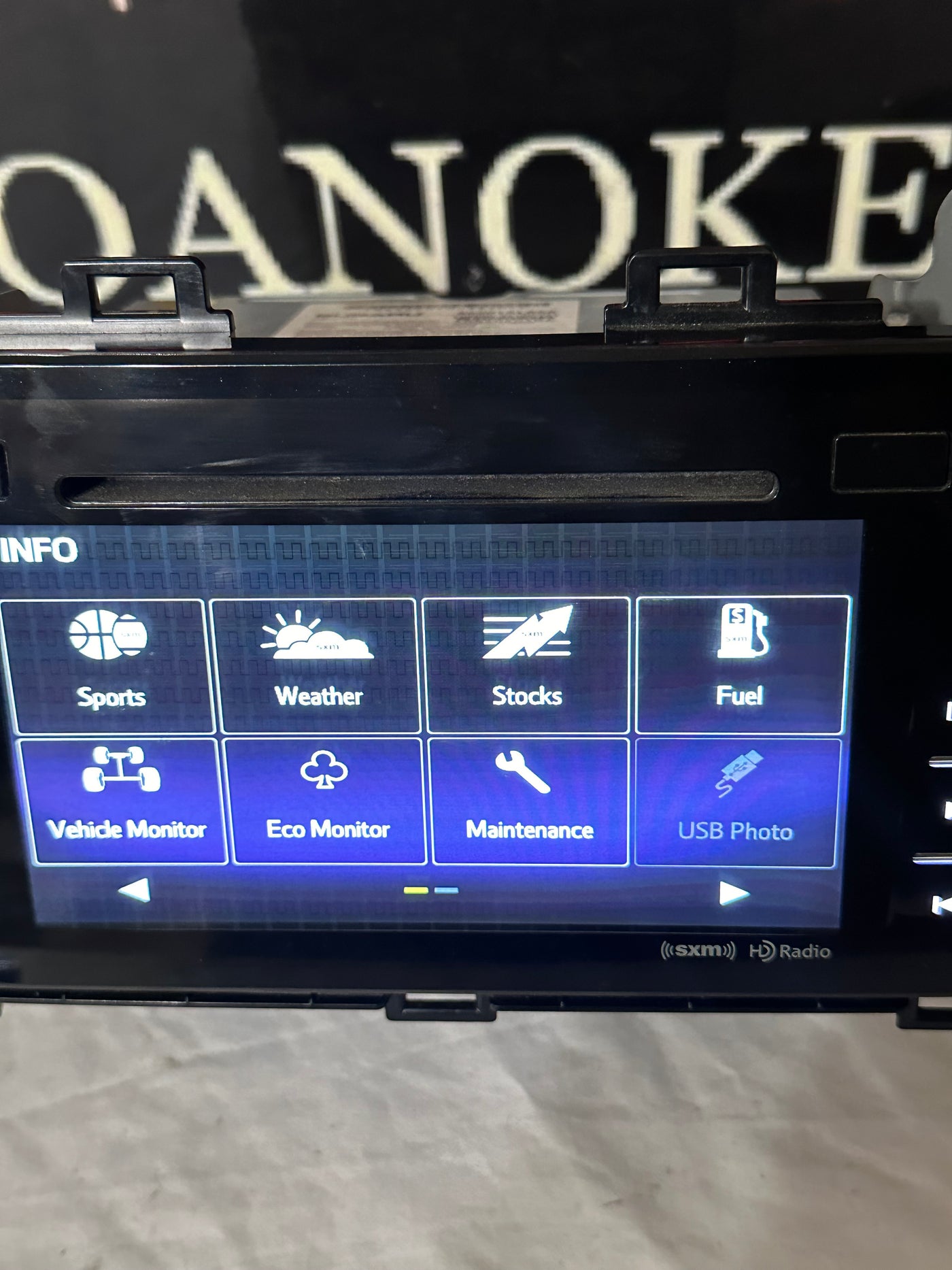 2017 Subaru Legacy Outback Harman Kardon Multimedia Apps XM HD Radio PLS READ