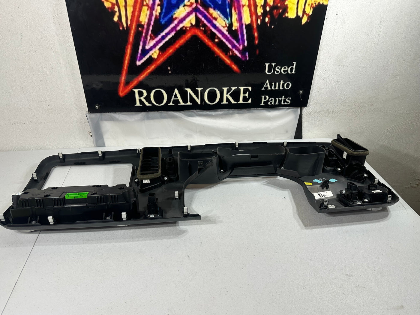 2007 Honda Ridgeline Speedometer/RadioAC Dash Surround Bezel FULLY LOADED OEM