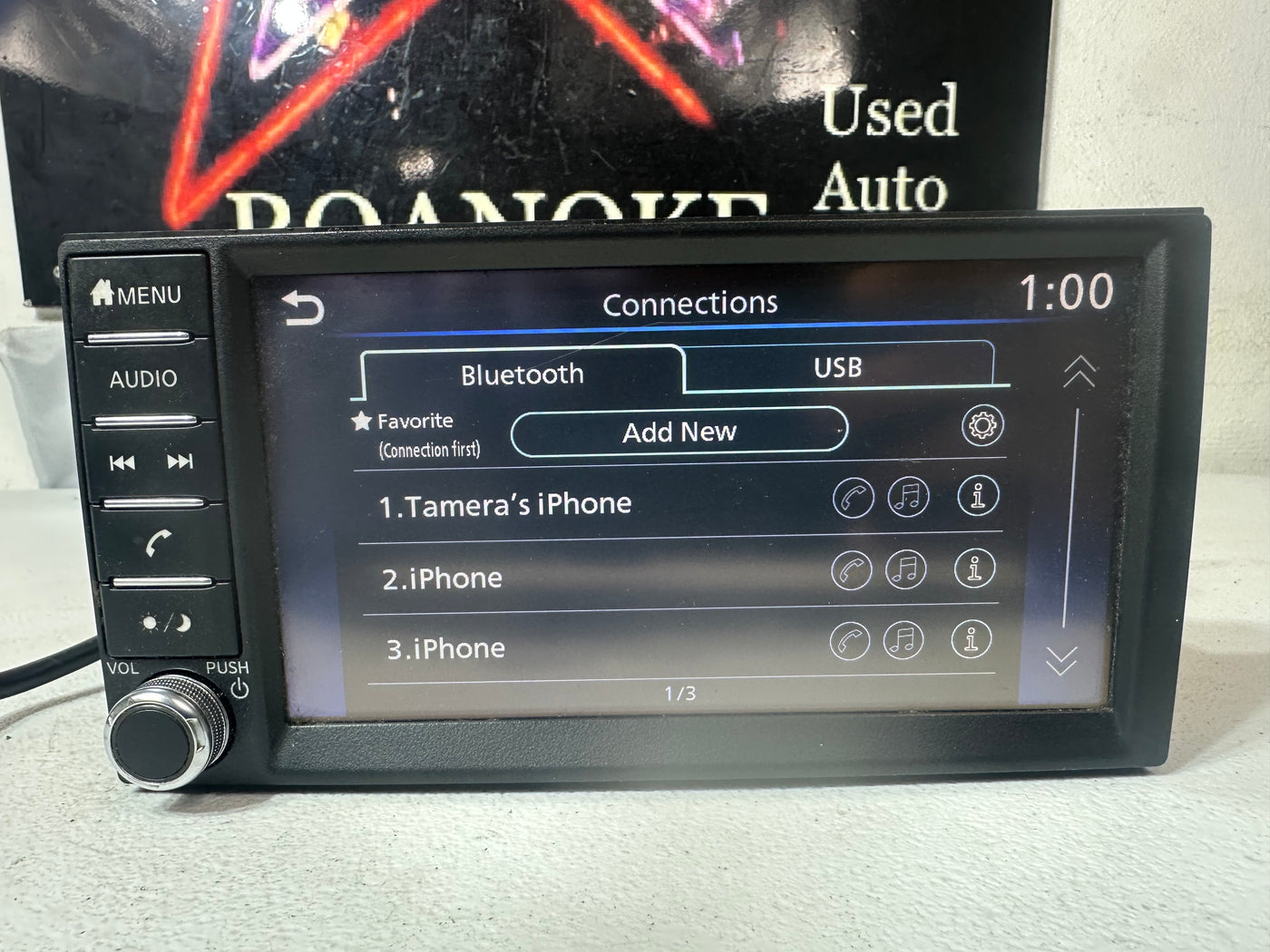 2018 - 2019 Nissan Frontier OEM Touch Screen AM FM Bluetooth AUX Radio Receiver