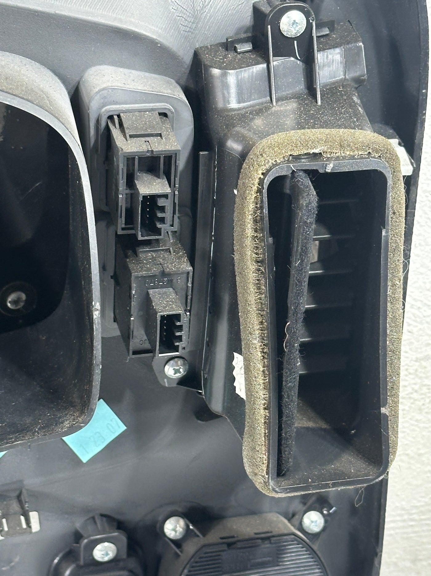 2007 Honda Ridgeline Speedometer/RadioAC Dash Surround Bezel FULLY LOADED OEM