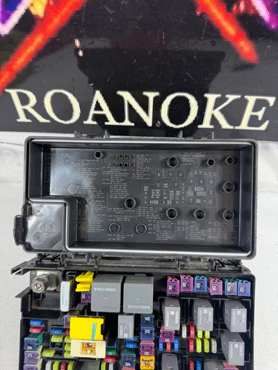 2012 DURANGO GRAND CHEROKEE TIPM INTEGRATED POWER MODULE FUSE BOX OEM 68089321AD