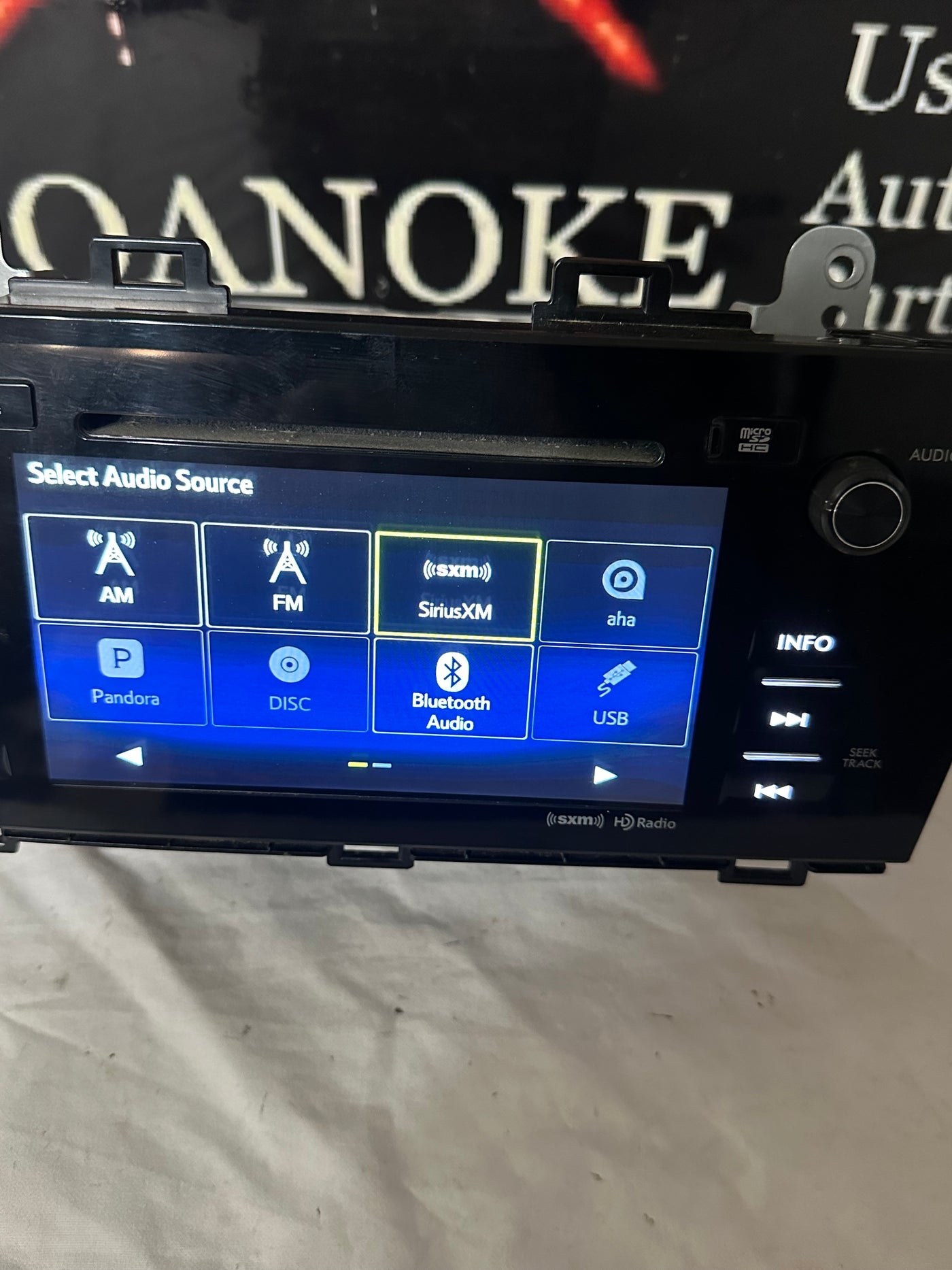 2017 Subaru Legacy CD Navigation Display Radio Receiver ID 86271AL87A PLS READ