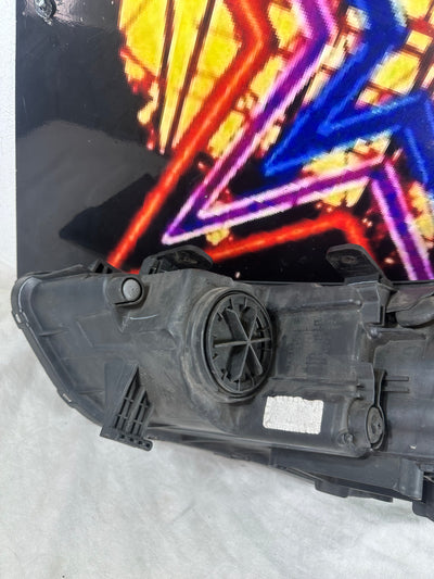 Passenger Headlight Korea Built Halogen Fits 13-16 SANTA FE 301732