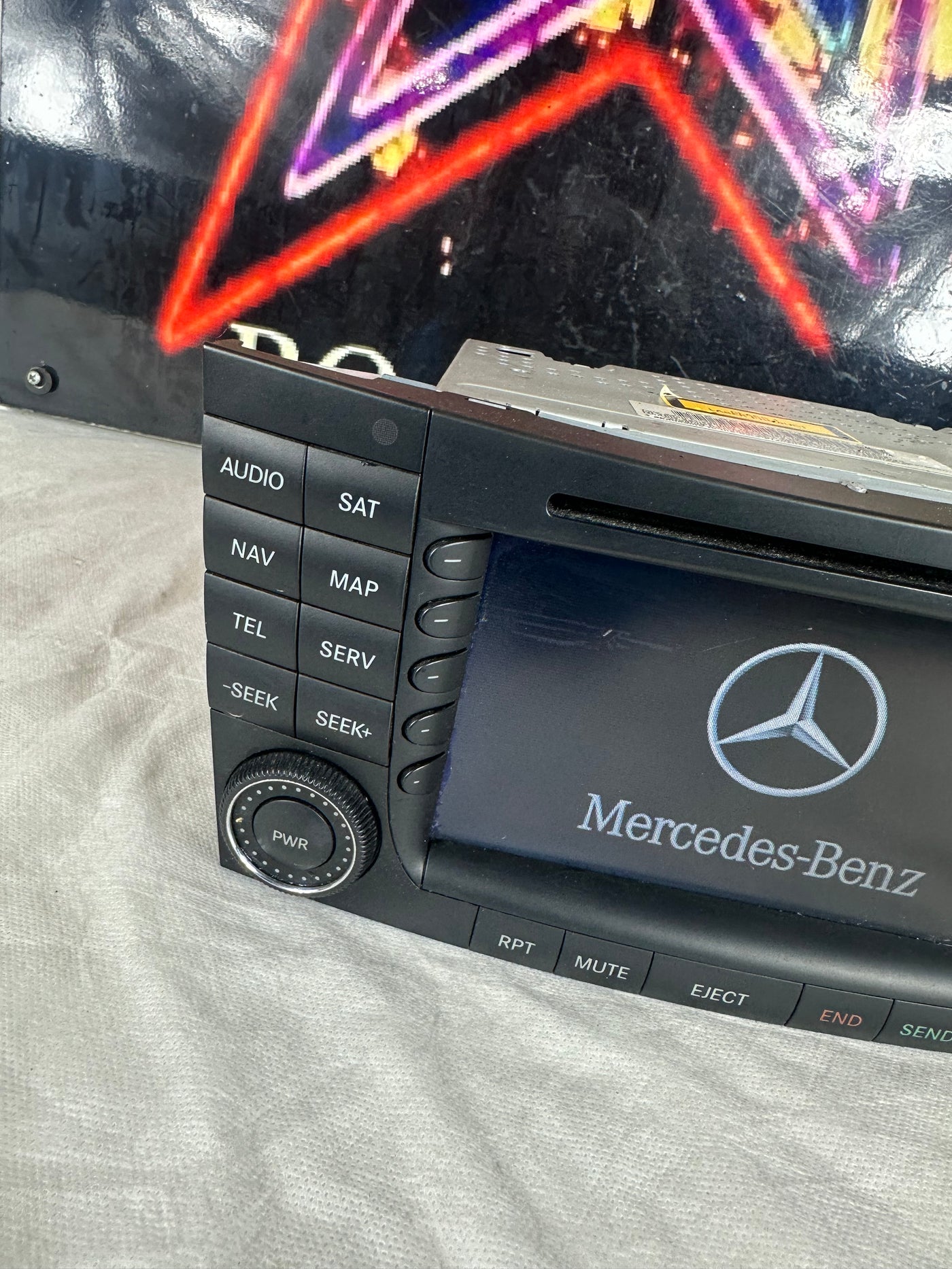 2007 MERCEDES E350 NAVIGATION RADIO STEREO PLAYER RECEIVER E550 ID# 2118203497