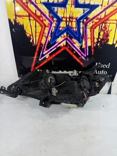 Xenon HID 2007-2009 Mitsubishi Outlander Right Passenger Headlight OEM