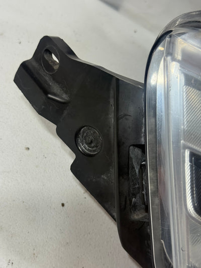 2013-2019 Ford Taurus Headlight Assembly Halogen left driver side genuine OEM