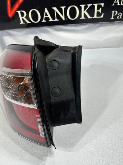 17 18 FORD ESCAPE Tail Light Assembly Left Driver Side OEM E1425